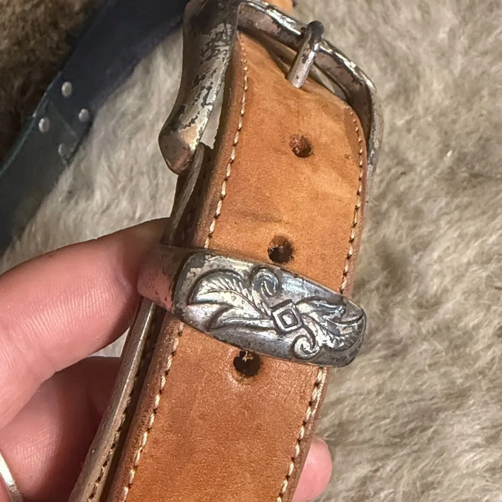 Leather Belt with Silver Buckle 30 (1750)